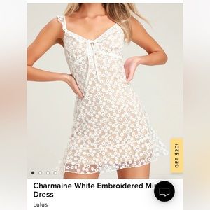 White mini dress, floral design,size Medium